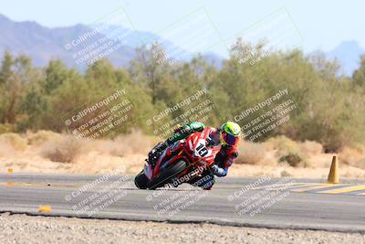 media/Oct-20-2024-CVMA (Sun) [[d4a3dff211]]/Race 9-Formulw LW Twins SHOOTOUT/